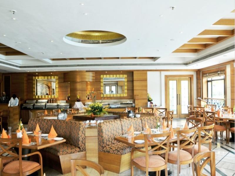 The Classique Club Bombay Extérieur photo