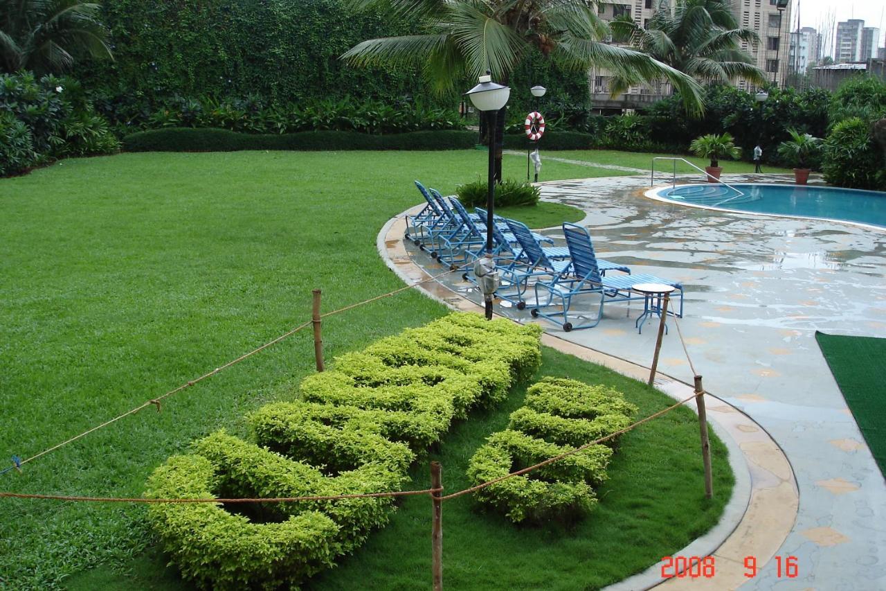 The Classique Club Bombay Extérieur photo