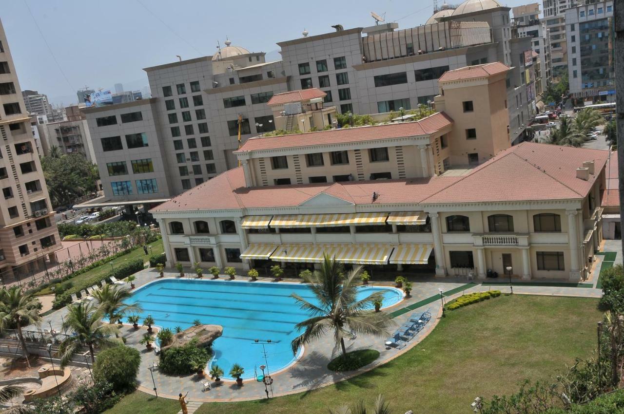 The Classique Club Bombay Extérieur photo